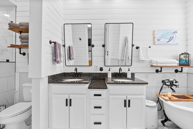 237 Outboard Dr., Murrells Inlet, SC 29576