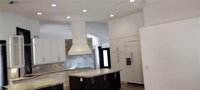 659 Verona Pl 659, Weston, FL 33326