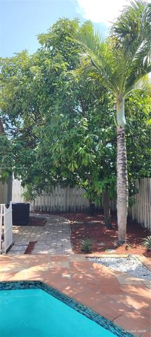 659 Verona Pl 659, Weston, FL 33326