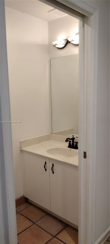 659 Verona Pl 659, Weston, FL 33326