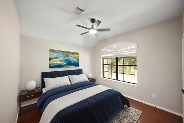 714 Coggins Point Way, Sugar Land, TX 77479