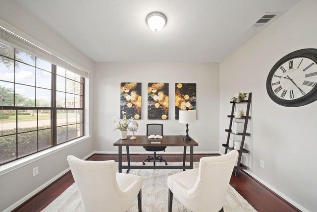 714 Coggins Point Way, Sugar Land, TX 77479