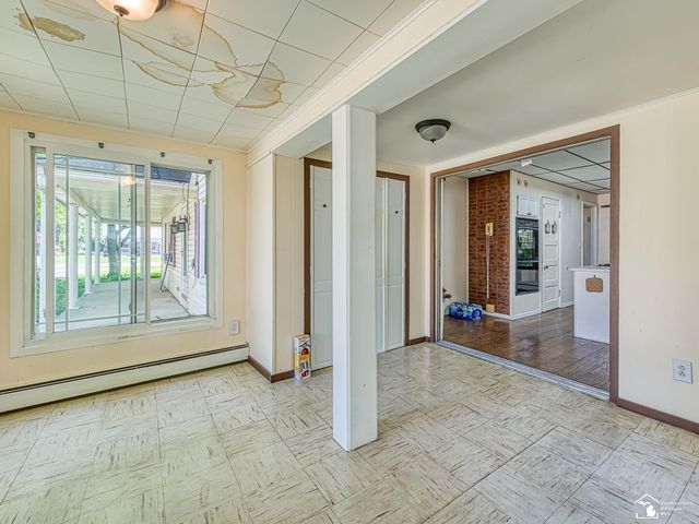 1660 W Sterns Road, Bedford Twp, MI 48182