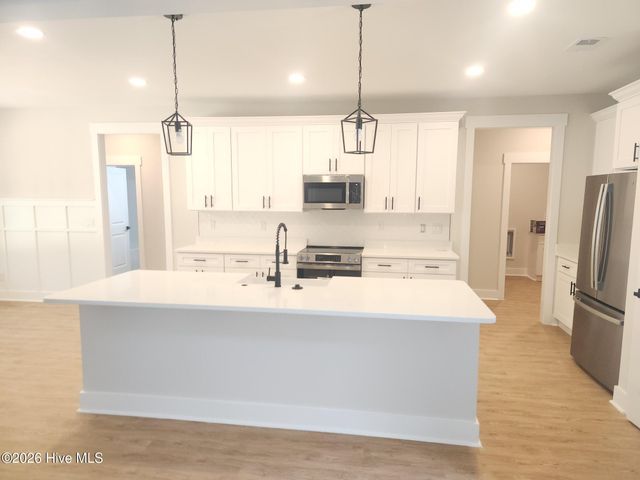 516 Leatherwood Drive NW, Calabash, NC 28467