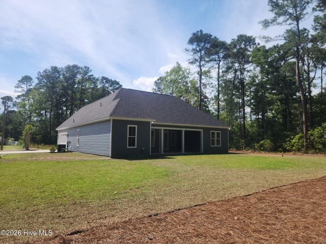 516 Leatherwood Drive NW, Calabash, NC 28467