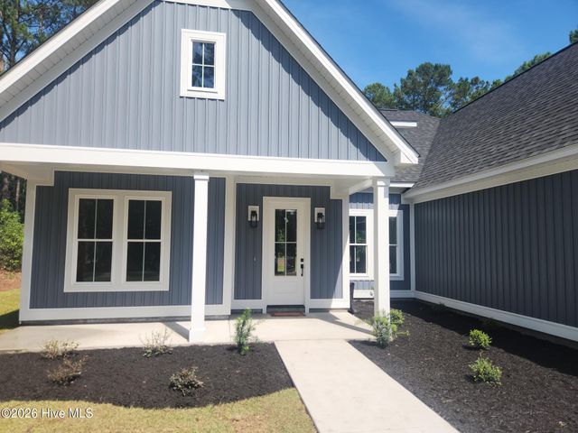 516 Leatherwood Drive NW, Calabash, NC 28467