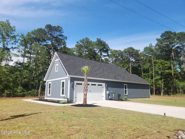 516 Leatherwood Drive NW, Calabash, NC 28467