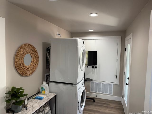 252 LEXINGTON PASS, Canyon Lake, TX 78133