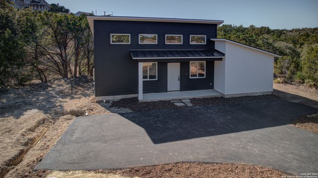 252 LEXINGTON PASS, Canyon Lake, TX 78133