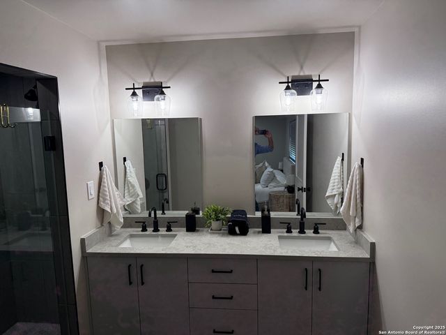 252 LEXINGTON PASS, Canyon Lake, TX 78133