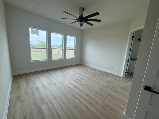 808 N Avenue E, Springtown, TX 76082