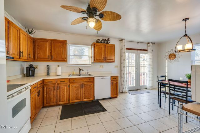 166 Franklin Heights Road, Jonesborough, TN 37659