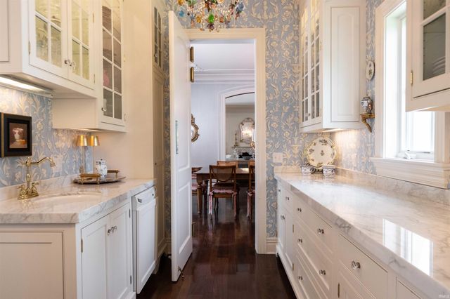 7138 E Tanglewood Road, Roanoke, IN 46783
