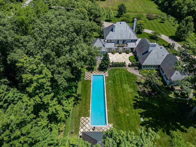 7138 E Tanglewood Road, Roanoke, IN 46783