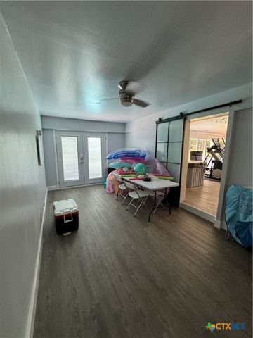 203 S Roy Reynolds Drive, Harker Heights, TX 76548