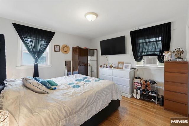1134 Rivington Street, Roselle, NJ 07203
