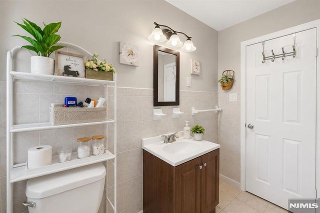 1134 Rivington Street, Roselle, NJ 07203