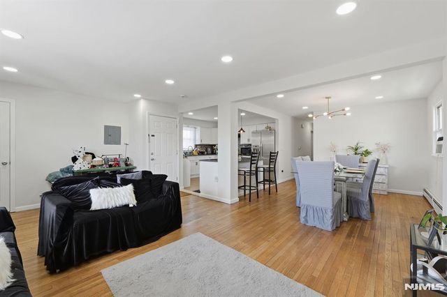 1134 Rivington Street, Roselle, NJ 07203
