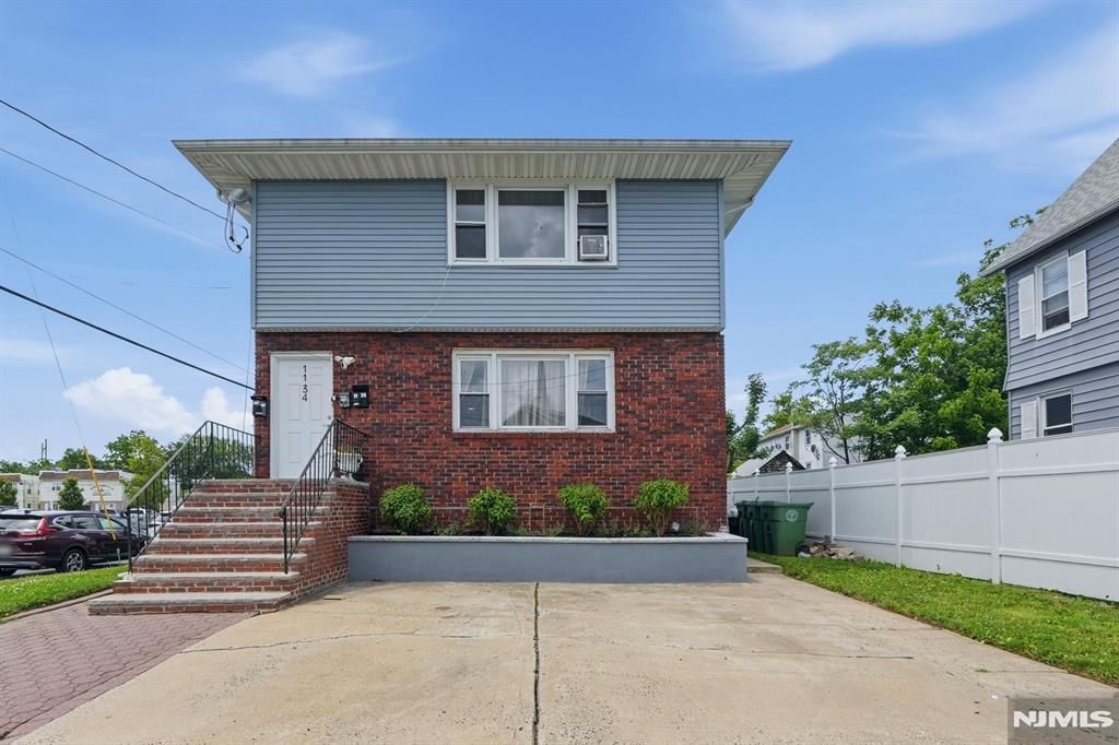 1134 Rivington Street, Roselle, NJ 07203