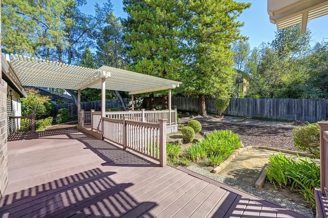 904 El Rancho Ct, Roseville, CA 95661