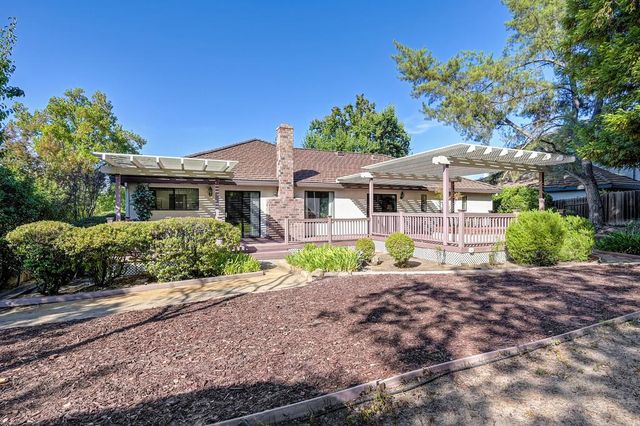904 El Rancho Ct, Roseville, CA 95661