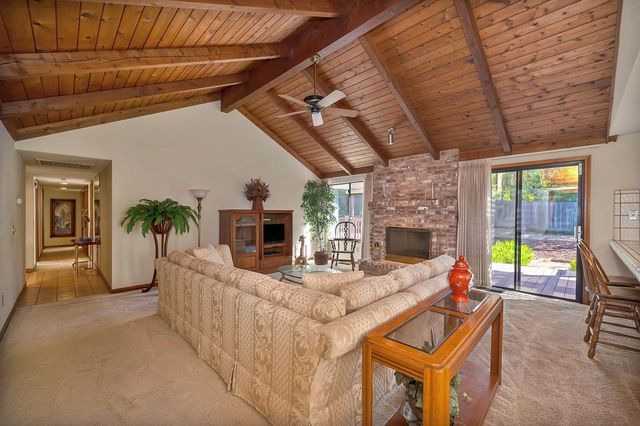 904 El Rancho Ct, Roseville, CA 95661