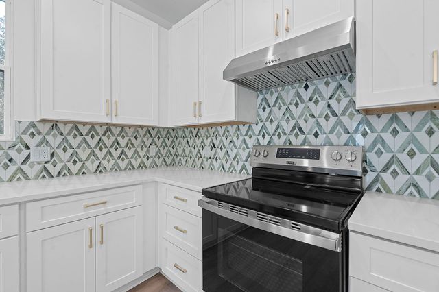 143 Onini CT, Bastrop, TX 78602