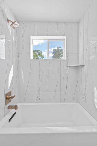 143 Onini CT, Bastrop, TX 78602