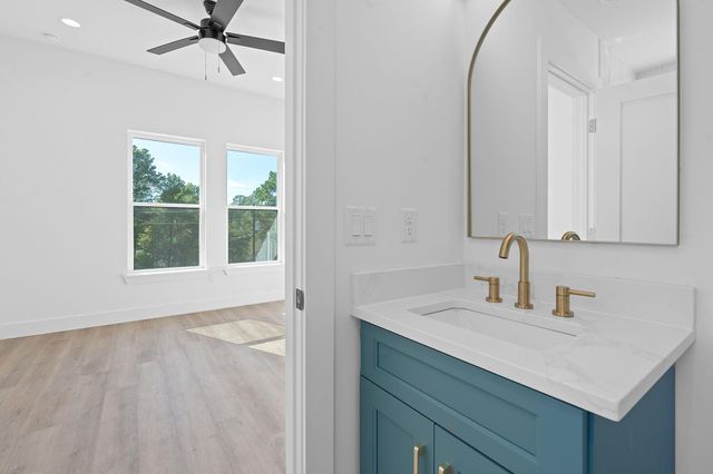 143 Onini CT, Bastrop, TX 78602