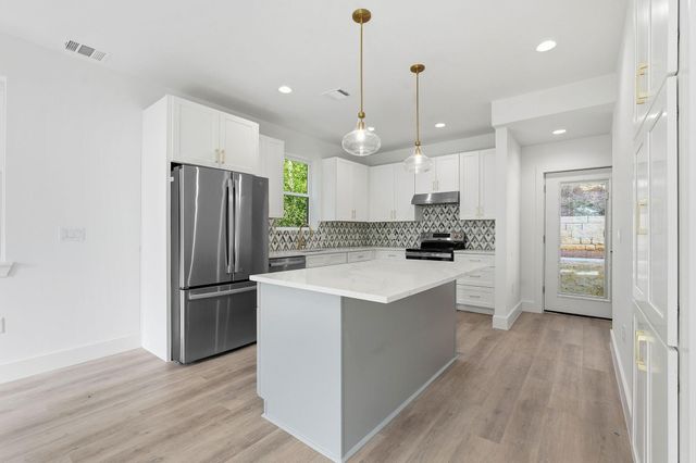 143 Onini CT, Bastrop, TX 78602