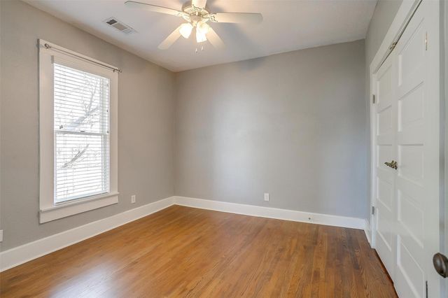 1523 Alston Avenue, Fort Worth, TX 76104