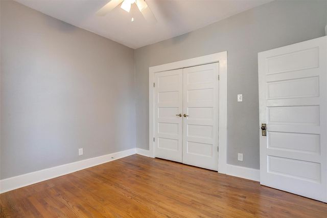 1523 Alston Avenue, Fort Worth, TX 76104