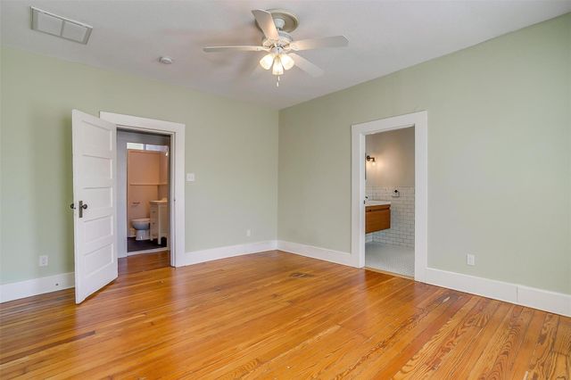 1523 Alston Avenue, Fort Worth, TX 76104