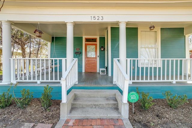 1523 Alston Avenue, Fort Worth, TX 76104