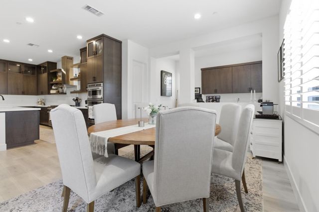 3078 Orange Grove Ter, Lincoln, CA 95648