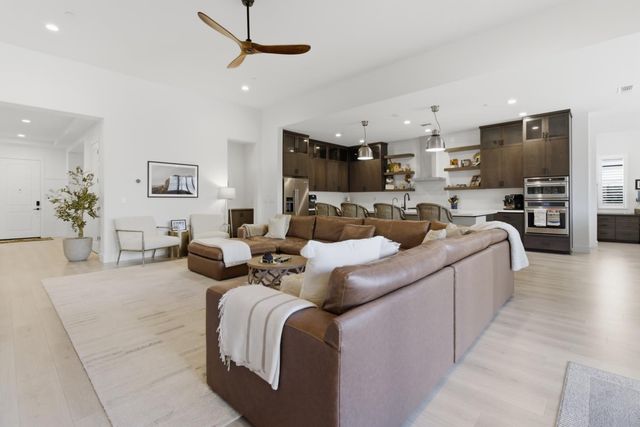 3078 Orange Grove Ter, Lincoln, CA 95648