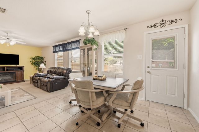 1828 Kittredge Way, Fort Worth, TX 76247