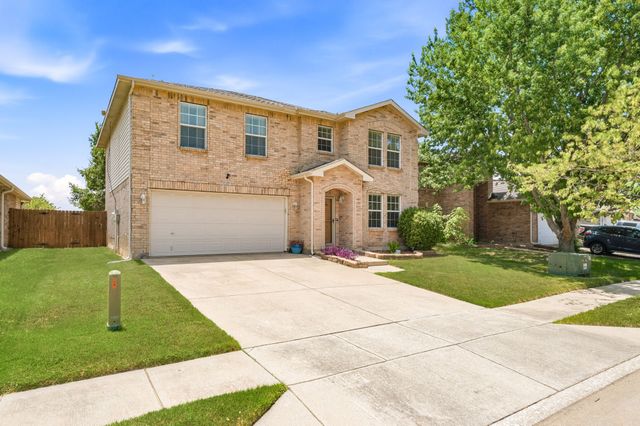 1828 Kittredge Way, Fort Worth, TX 76247