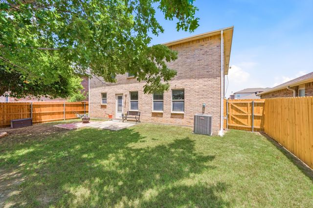 1828 Kittredge Way, Fort Worth, TX 76247