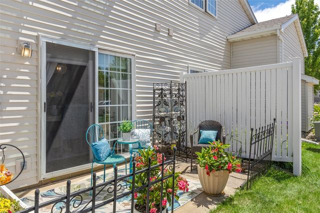 3035 English Glen Court 8, Marion, IA 52302
