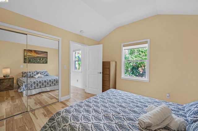49 Christopher Ct, El Sobrante, CA 94803