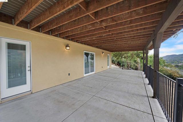 49 Christopher Ct, El Sobrante, CA 94803