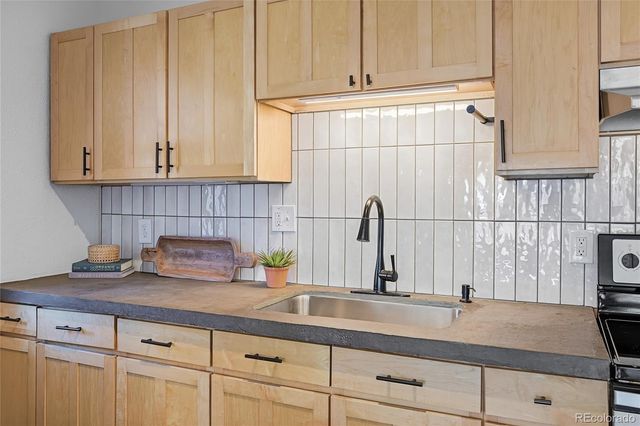 521 E 14th Avenue 19, Denver, CO 80203