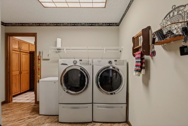 8 Lower Coach Road, Hurricane, WV 25526