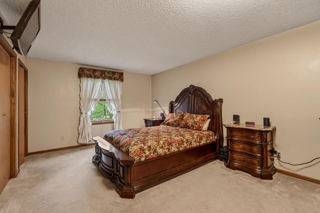8 Lower Coach Road, Hurricane, WV 25526