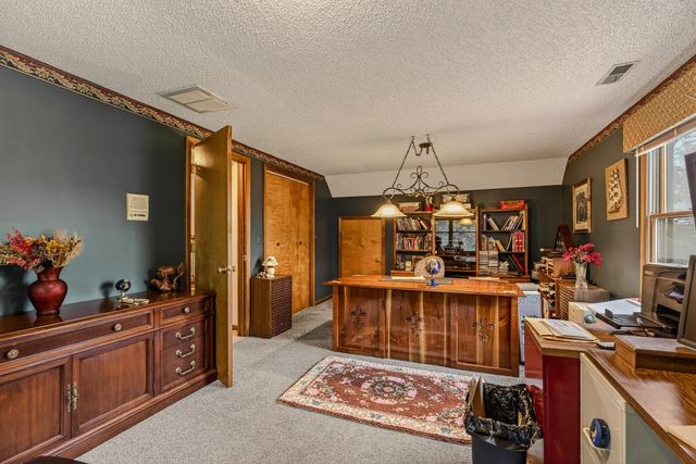 8 Lower Coach Road, Hurricane, WV 25526