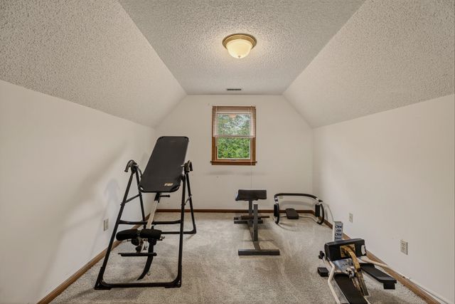 8 Lower Coach Road, Hurricane, WV 25526