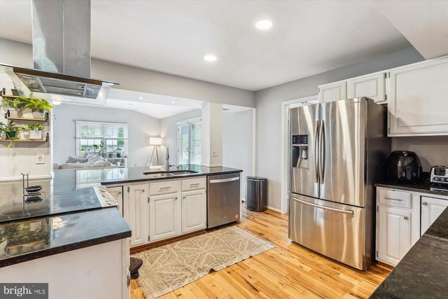 4219 HIGH RIDGE RD, Haymarket, VA 20169