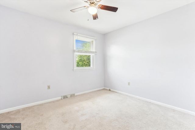 4219 HIGH RIDGE RD, Haymarket, VA 20169