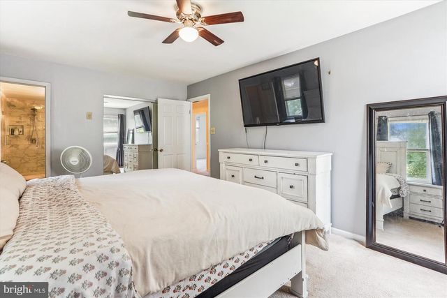 4219 HIGH RIDGE RD, Haymarket, VA 20169